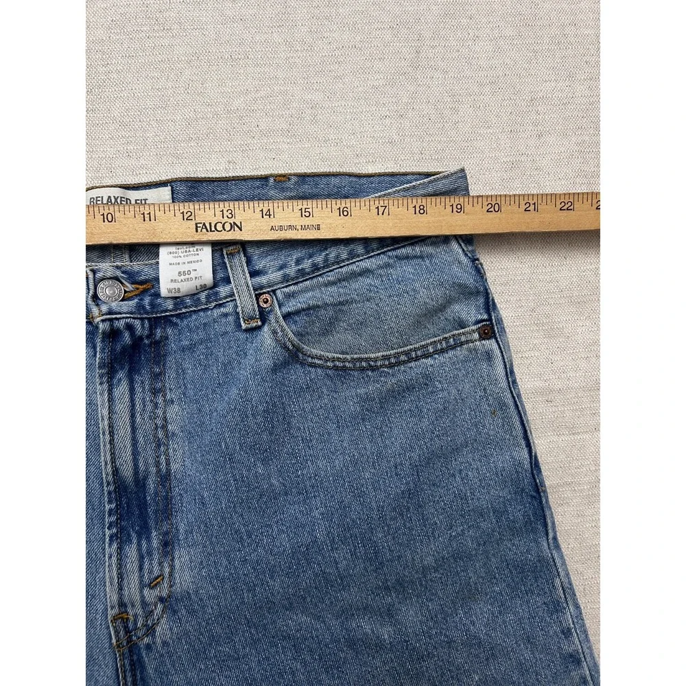 Levi's 550 Relaxed Fit Jeans Men's 38x30 Blue Straight Leg Denim Made in Mexico